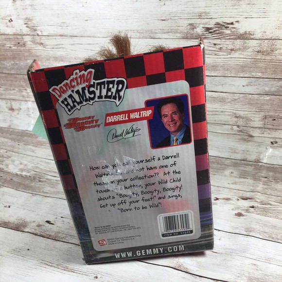 Gemmy Dancing Hamster - Car Racer Nascar Darrell Waltrip ‘Born To Be Wild’ - Picture 3 of 8